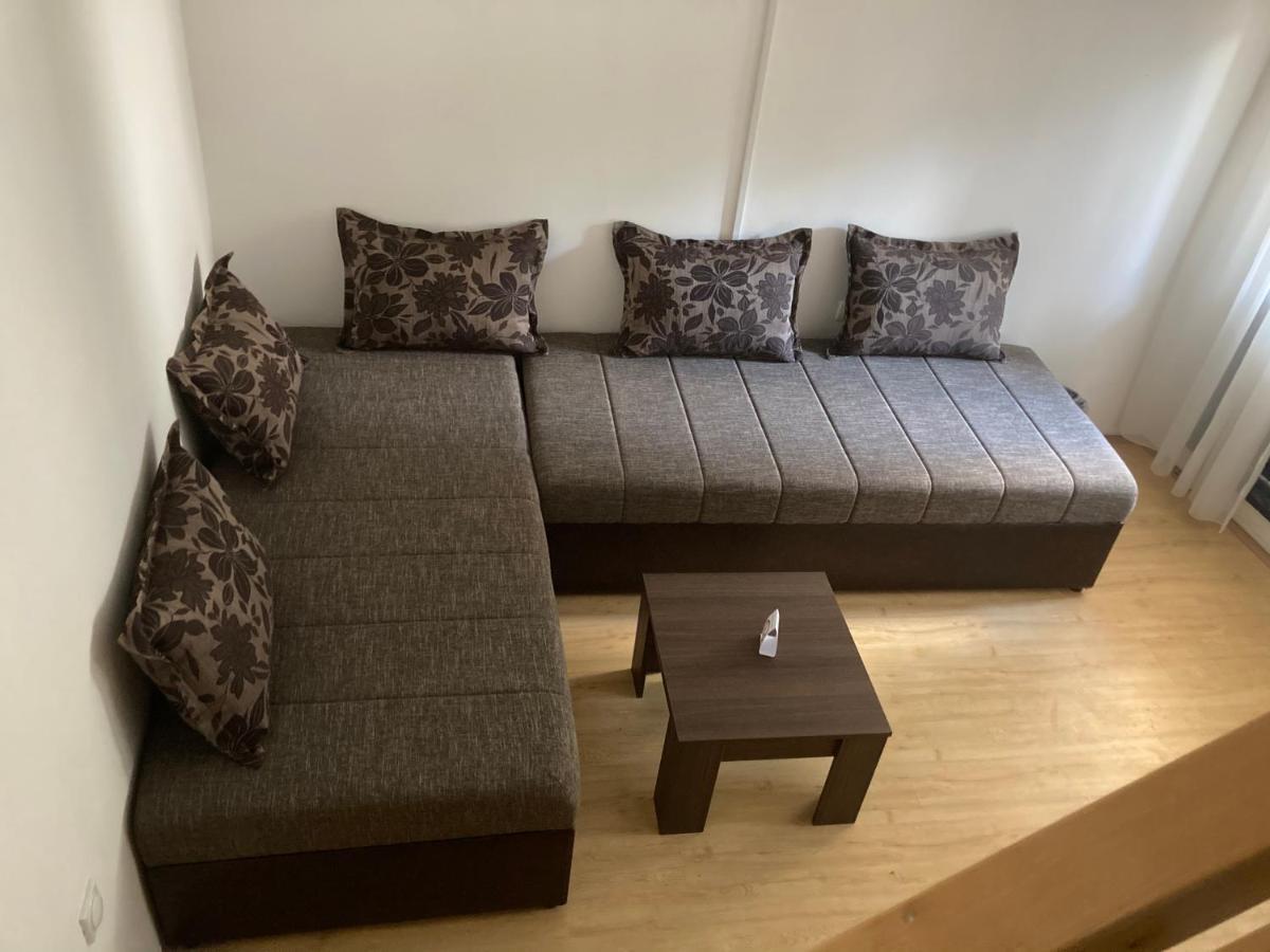 B&B Villa Pipacs Feketić Екстериор снимка